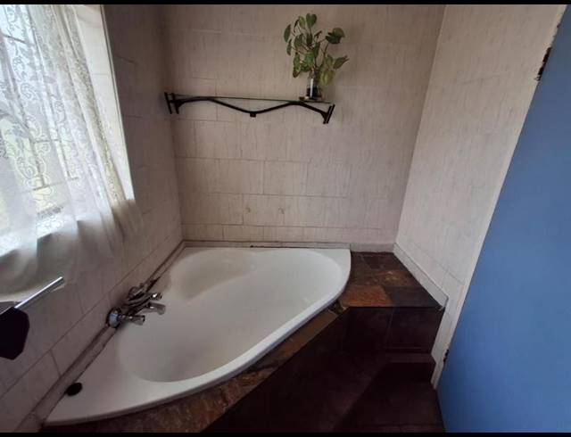 3 BEDROOM HOUSE FOR SALE IN WALDRIFT